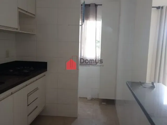 Apartamento 3 quartos e 3 banheiros, à venda, no bairro Santa Cecília em Pindamonhangaba