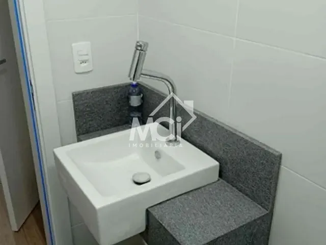 Apartamento 3 quartos e 2 banheiros, à venda, no bairro Centro em Pelotas