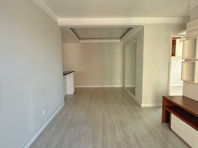 Apartamento com 61m² 2 quartos e 1 banheiro, à venda, no bairro Praça Seca em Rio de Janeiro