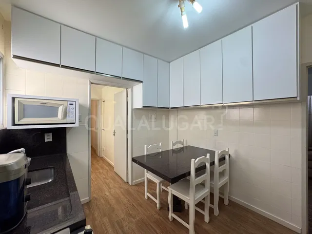 Apartamento 2 quartos e 3 banheiros, para alugar, no bairro Centro em Tubarão