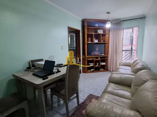 Apartamento 2 quartos e 1 banheiro, à venda, no bairro Vila Carmosina em São Paulo