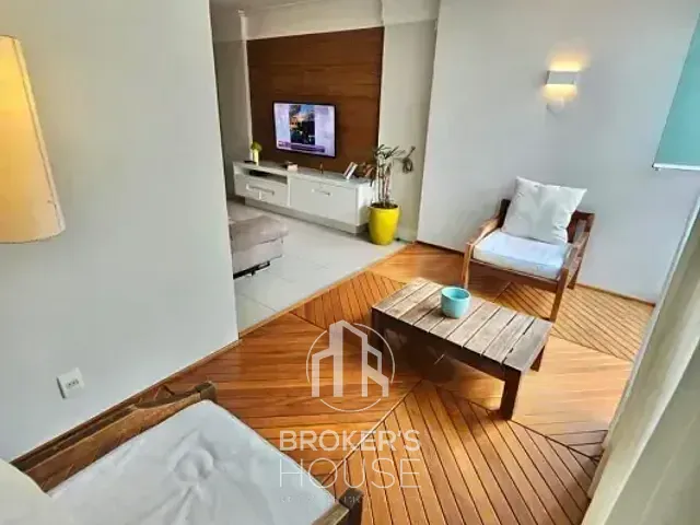 Apartamento 3 quartos e 3 banheiros, à venda, no bairro Jardim da Penha em Vitória
