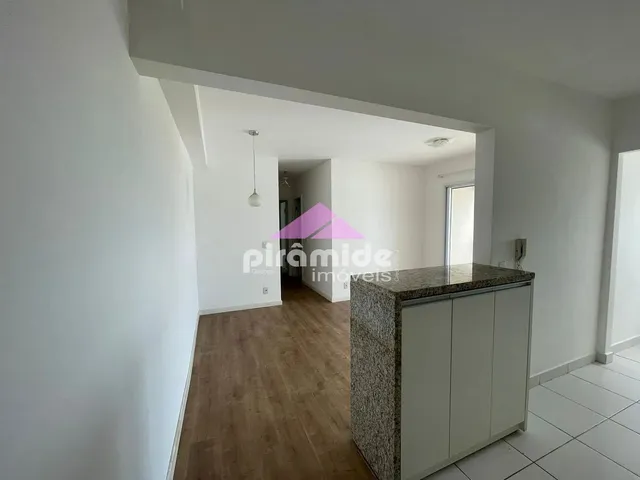 Apartamento com 10m² 2 quartos e 2 banheiros, para alugar, no bairro Vila Industrial em São José Dos Campos