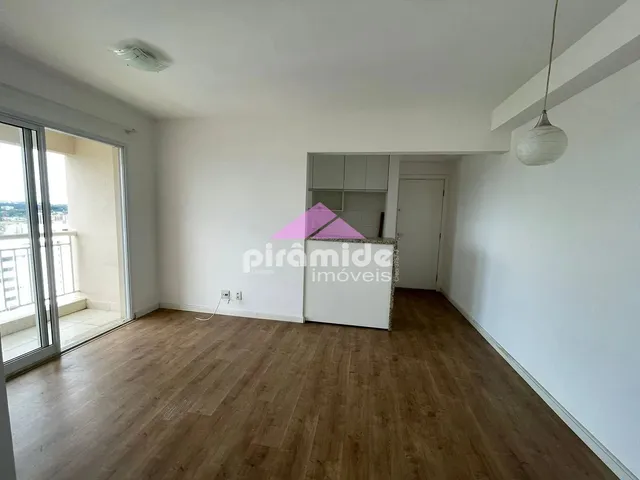 Apartamento com 10m² 2 quartos e 2 banheiros, para alugar, no bairro Vila Industrial em São José Dos Campos
