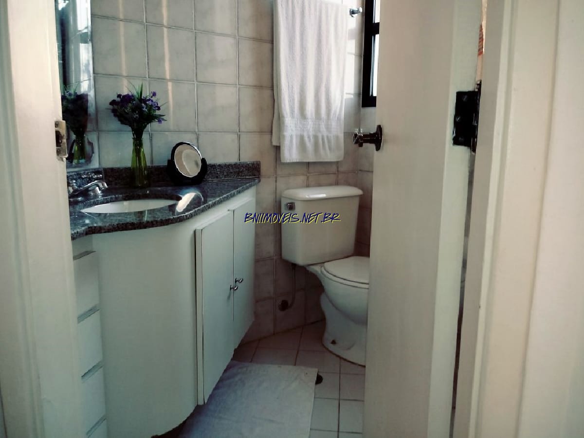 Apartamento à venda com 3 quartos, 94m² - Foto 19