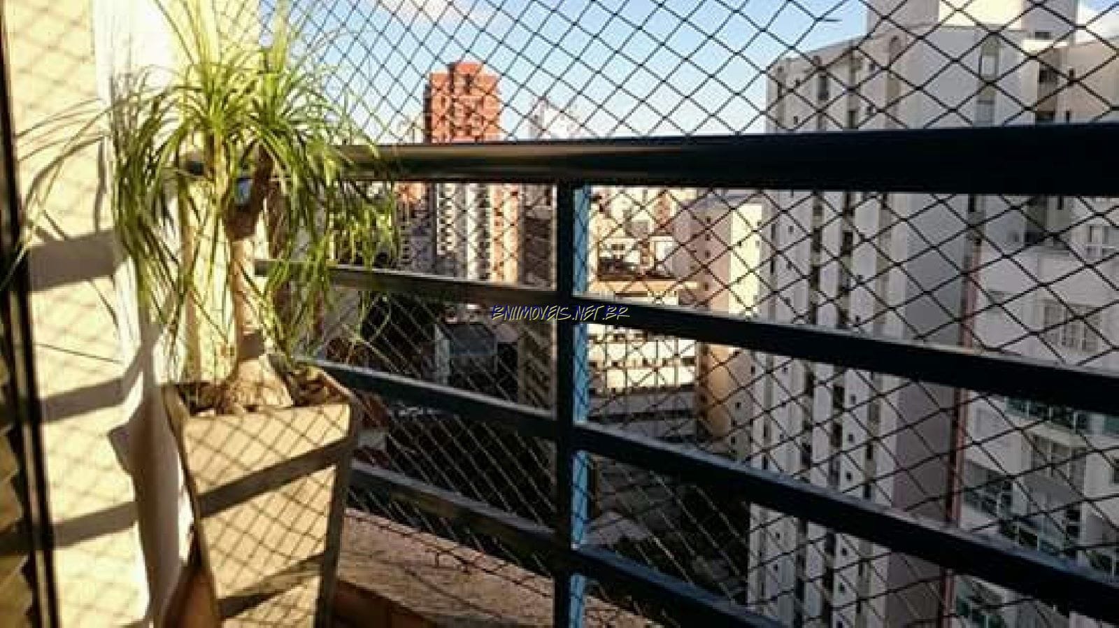 Apartamento à venda com 3 quartos, 94m² - Foto 1