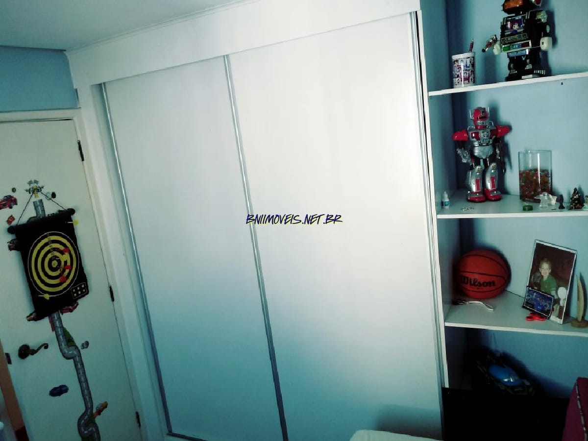 Apartamento à venda com 3 quartos, 94m² - Foto 13