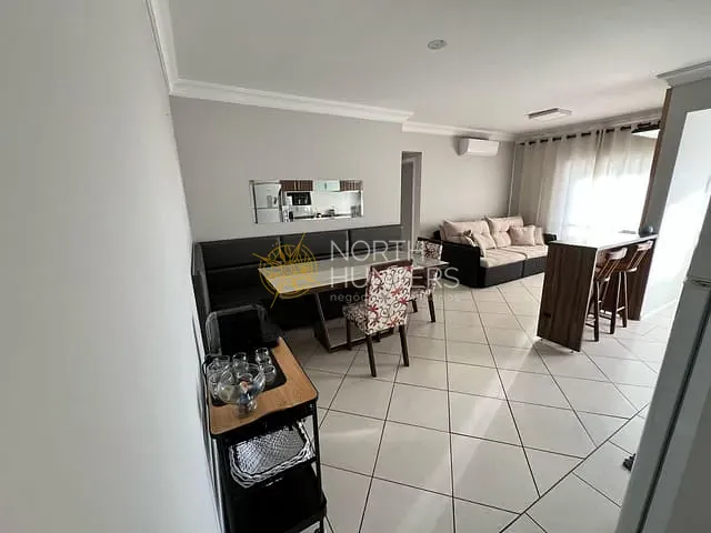 Apartamento 2 quartos e 1 banheiro, à venda, no bairro Glória em Joinville