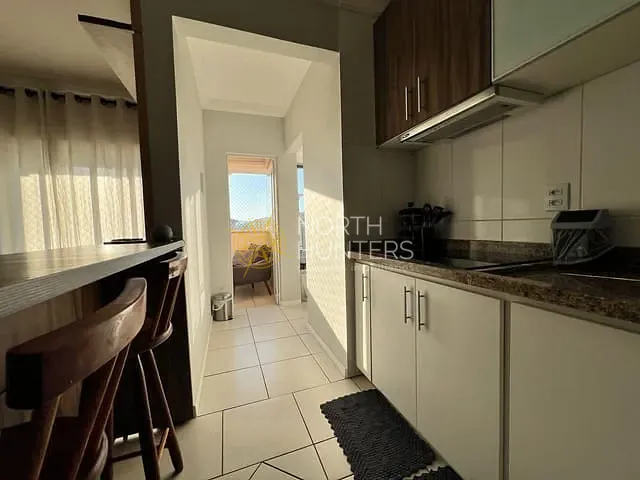 Apartamento 2 quartos e 1 banheiro, à venda, no bairro Glória em Joinville