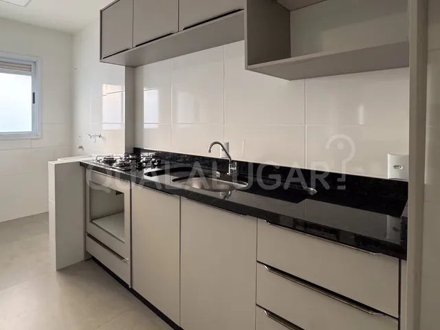 Apartamento 3 quartos e 2 banheiros, para alugar, no bairro Aeroporto em Tubarão