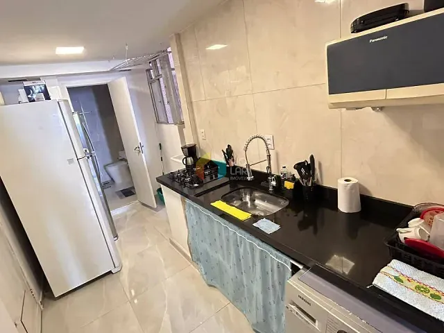 Apartamento com 72m² 2 quartos e 2 banheiros, à venda, no bairro Copacabana em Rio de Janeiro