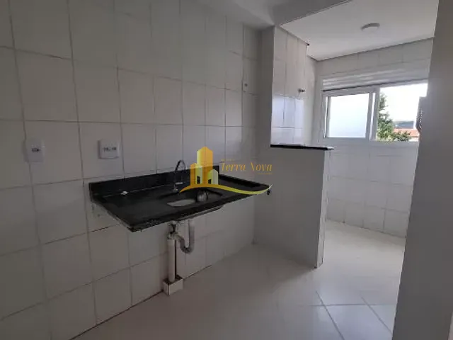 Apartamento 2 quartos e 1 banheiro, à venda, no bairro Vila Carmosina em São Paulo