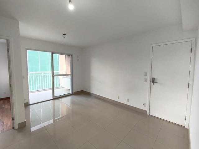 Apartamento com 62m² 2 quartos e 2 banheiros, para alugar, no bairro Lapa em São Paulo
