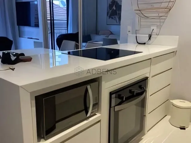Apartamento 1 quarto e 1 banheiro, à venda, no bairro Itaim Bibi em São Paulo