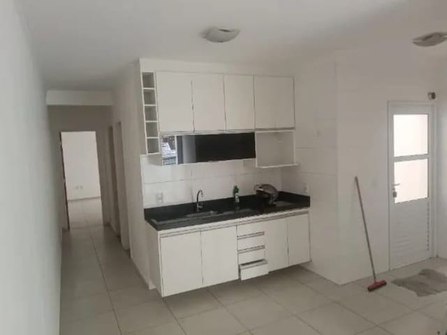 Apartamento 2 quartos e 2 banheiros, à venda, no bairro Campestre em Santo André