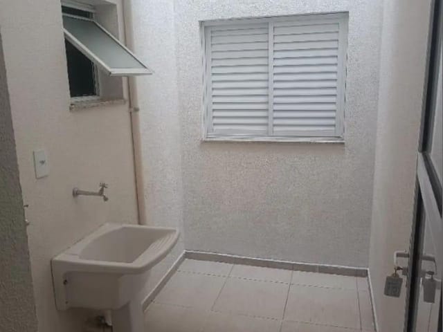 Apartamento 2 quartos e 2 banheiros, à venda, no bairro Campestre em Santo André