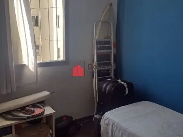 Apartamento 3 quartos e 1 banheiro, à venda, no bairro Parque São Benedito em Pindamonhangaba