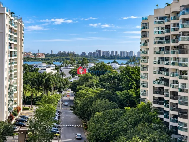 Apartamento 3 quartos e 2 banheiros, à venda, no bairro Jacarepaguá em Rio de Janeiro
