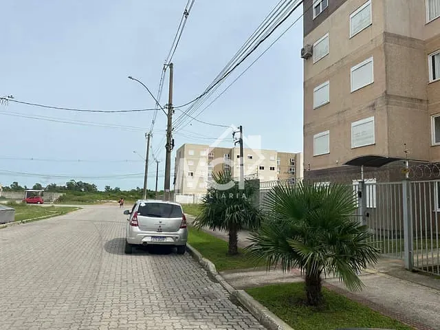Apartamento 2 quartos e 1 banheiro, à venda, no bairro Três Vendas em Pelotas