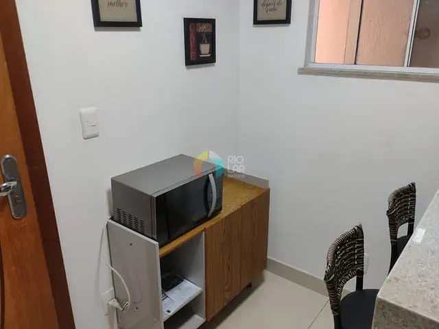 Apartamento com 42m² 1 quarto e 1 banheiro, à venda, no bairro Copacabana em Rio de Janeiro