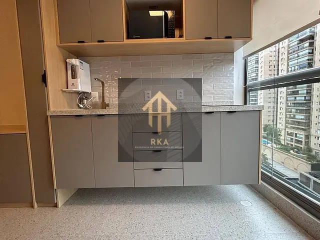 Apartamento 1 quarto e 1 banheiro, para alugar, no bairro Jardim das Acácias em São Paulo