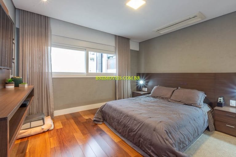 Apartamento, 3 quartos, 260 m² - Foto 13