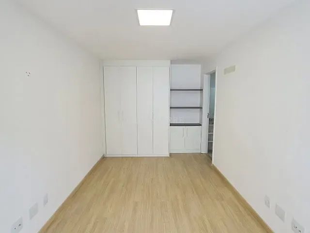 Apartamento 1 quarto e 2 banheiros, à venda, no bairro Várzea em Teresópolis