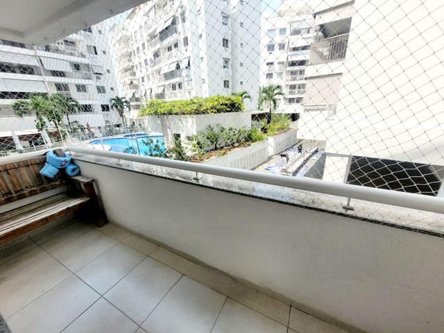 Apartamento com 62m² 2 quartos e 2 banheiros, à venda, no bairro Vila Valqueire em Rio de Janeiro