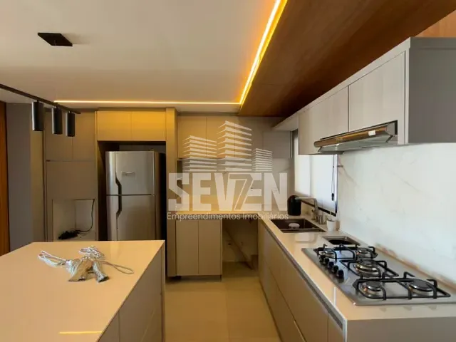 Apartamento com 159m² 3 quartos e 5 banheiros, à venda, no bairro Vila Aviação em Bauru