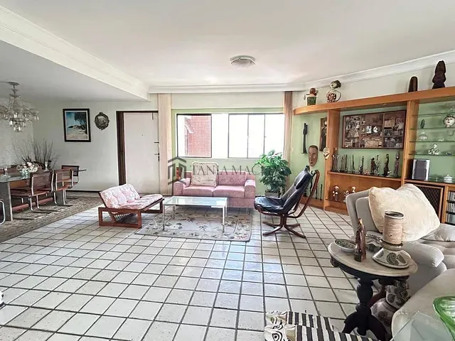 Apartamento 4 quartos e 5 banheiros, à venda, no bairro Madalena em Recife