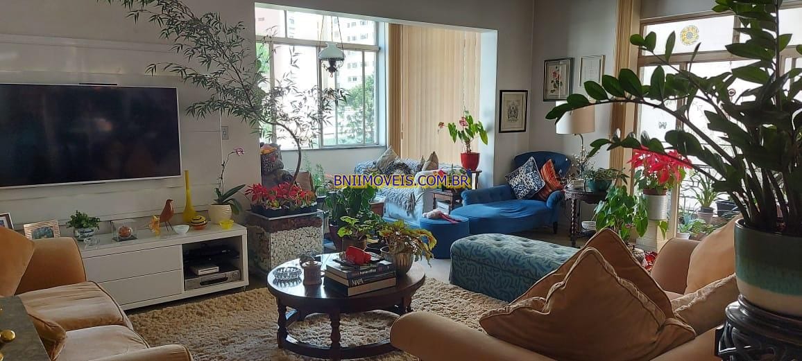 Apartamento, 4 quartos, 250 m² - Foto 1