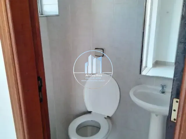 Apartamento com 200m² 3 quartos e 4 banheiros, à venda, no bairro Centro em Pouso Alegre