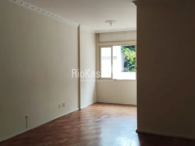 Apartamento 3 quartos e 2 banheiros, à venda, no bairro Tijuca em Rio de Janeiro