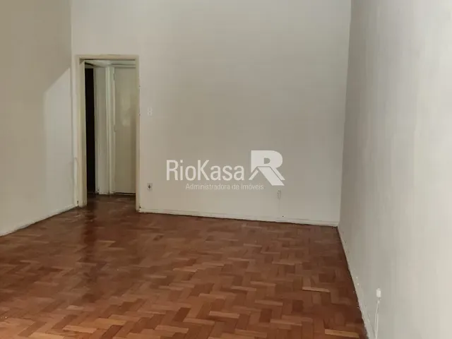 Apartamento 3 quartos e 2 banheiros, à venda, no bairro Tijuca em Rio de Janeiro