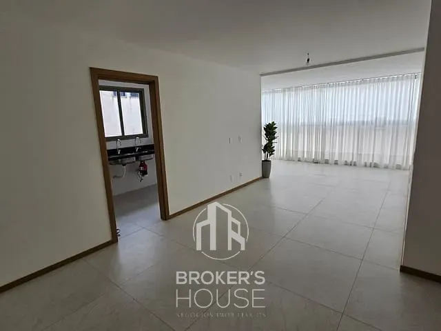 Apartamento com 132m² 3 quartos e 2 banheiros, à venda, no bairro Jardim da Penha em Vitória