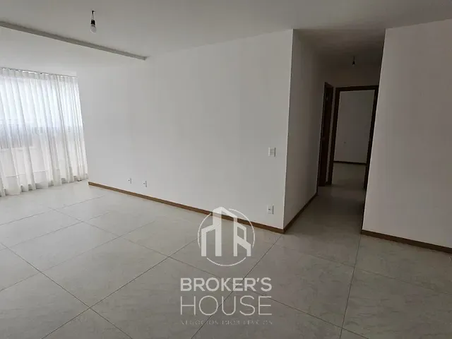 Apartamento com 132m² 3 quartos e 2 banheiros, à venda, no bairro Jardim da Penha em Vitória