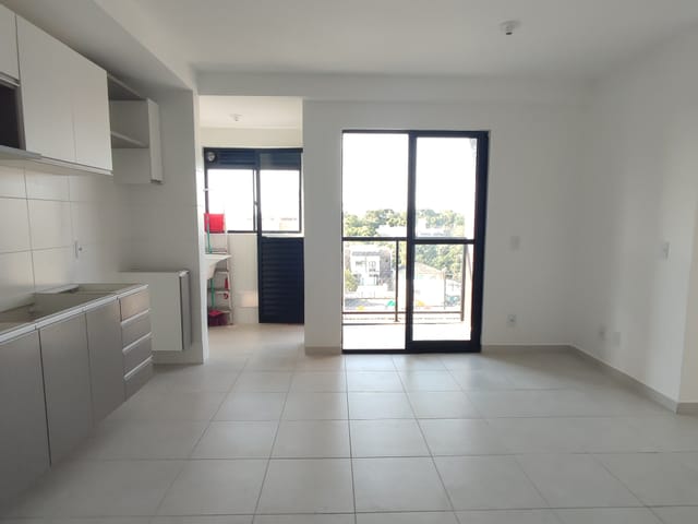 Apartamento 2 quartos e 1 banheiro, à venda, no bairro Pedro Moro em São José Dos Pinhais