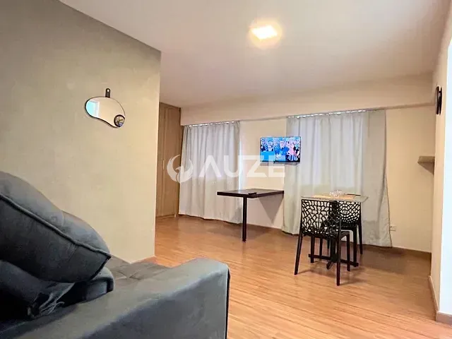 Apartamento com 32m² 1 quarto e 1 banheiro, à venda, no bairro Centro em Curitiba