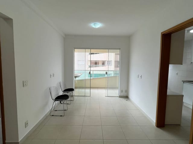 Apartamento 2 quartos e 2 banheiros, para alugar, no bairro Setor Leste Universitário em Goiânia