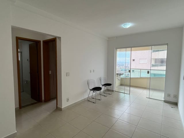 Apartamento 2 quartos e 2 banheiros, para alugar, no bairro Setor Leste Universitário em Goiânia