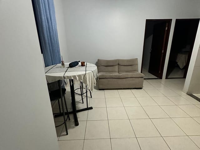 Apartamento com 60m² 2 quartos e 1 banheiro, à venda, no bairro Vila Rosa em Goiânia