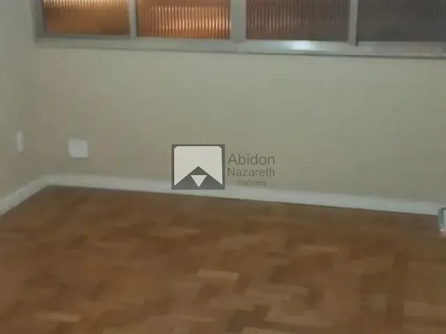 Apartamento com 90m² 3 quartos e 1 banheiro, à venda, no bairro Icaraí em Niterói