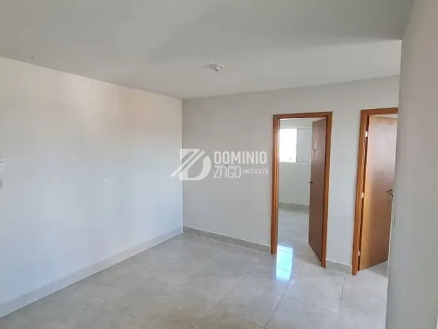Apartamento 2 quartos e 1 banheiro, à venda, no bairro Jardim Espanha em Uberaba