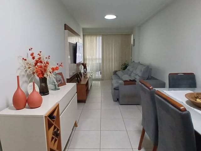 Apartamento com 66m² 2 quartos e 2 banheiros, à venda, no bairro Vila Valqueire em Rio de Janeiro