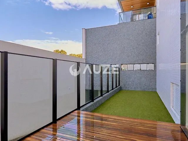 Apartamento com 60m² 2 quartos e 2 banheiros, para alugar, no bairro Guaíra em Curitiba