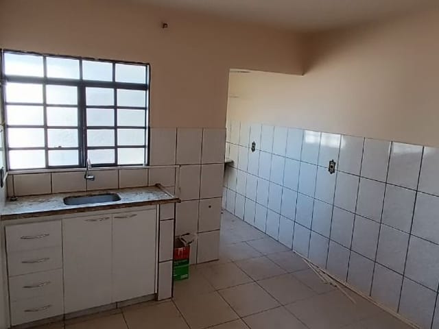 Foto do Apartamento - Apartamento com 2 dormitórios à venda, 70 m² por R$ 168.000,00 - Universitário - Uberaba/MG | ZUCATO IMOBILIARIA LTDA