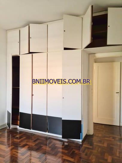 Apartamento à venda com 3 quartos, 5000m² - Foto 6