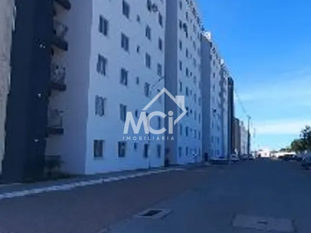 Apartamento 2 quartos e 1 banheiro, à venda, no bairro São Gonçalo em Pelotas