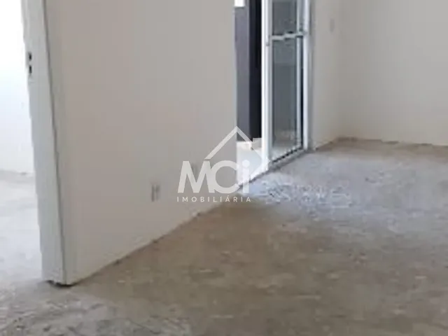 Apartamento 2 quartos e 1 banheiro, à venda, no bairro São Gonçalo em Pelotas