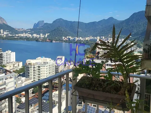 Apartamento com 148m² 4 quartos e 3 banheiros, à venda, no bairro Lagoa em Rio de Janeiro